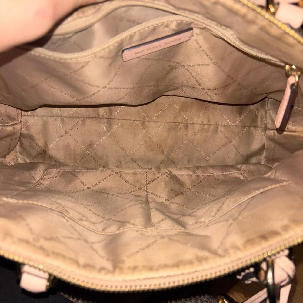 Michael Kors Pink Satchel - Picture 2 of 2